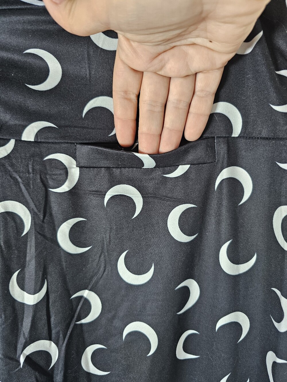Arolina NWT Wide Leg Crescent Moon Pull On Pants Halloween Witch Stretchy Size L - Picture 6 of 6